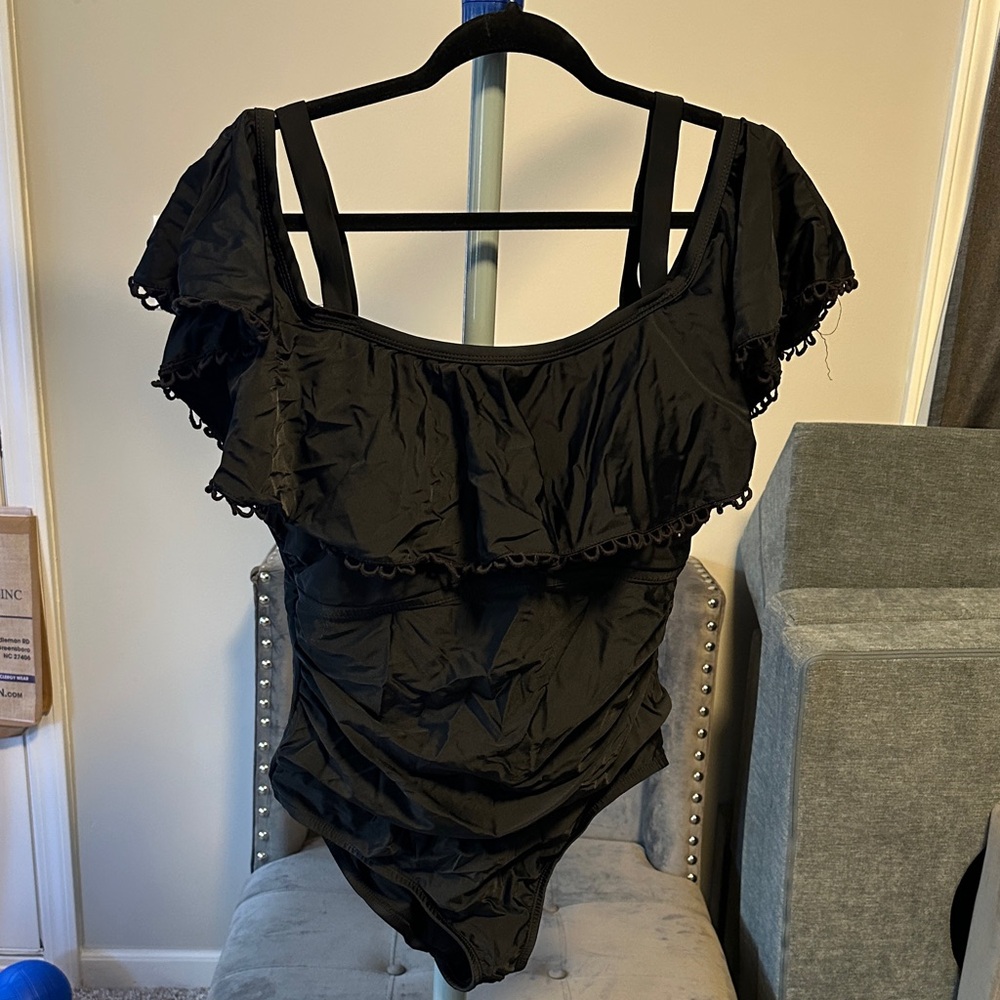 Swimsuits For All Elegant Black Ruffle One Piece